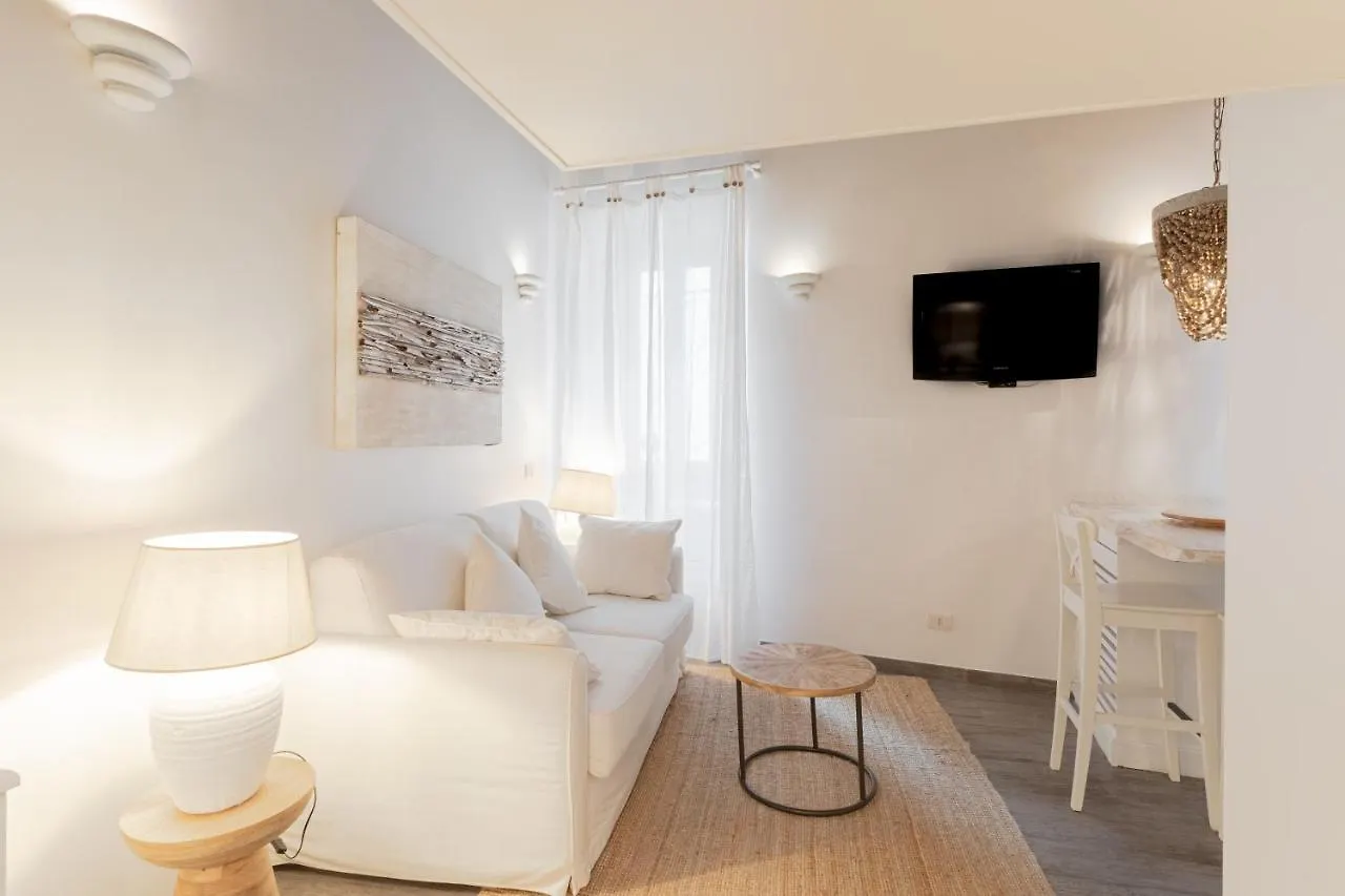 Navona Loft Luxury 5 People Apartment Rome